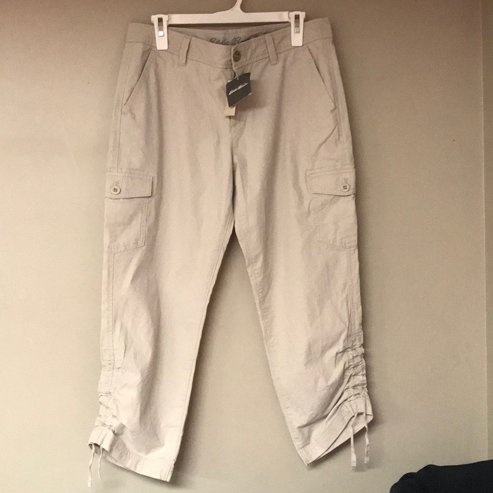NWT Eddie Bauer khaki capris